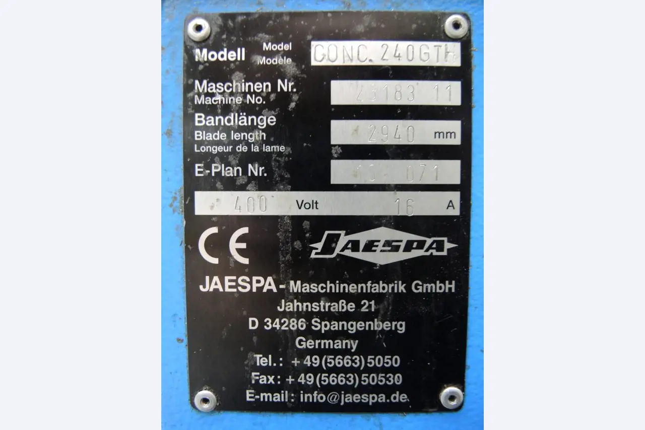 Chapas metálicas e máquinas para trabalhar metais<br><font size="2">Colaboração com Hilco Industrial Acquisitions bv</font><br><img src="/images/hil.png"><br>-8