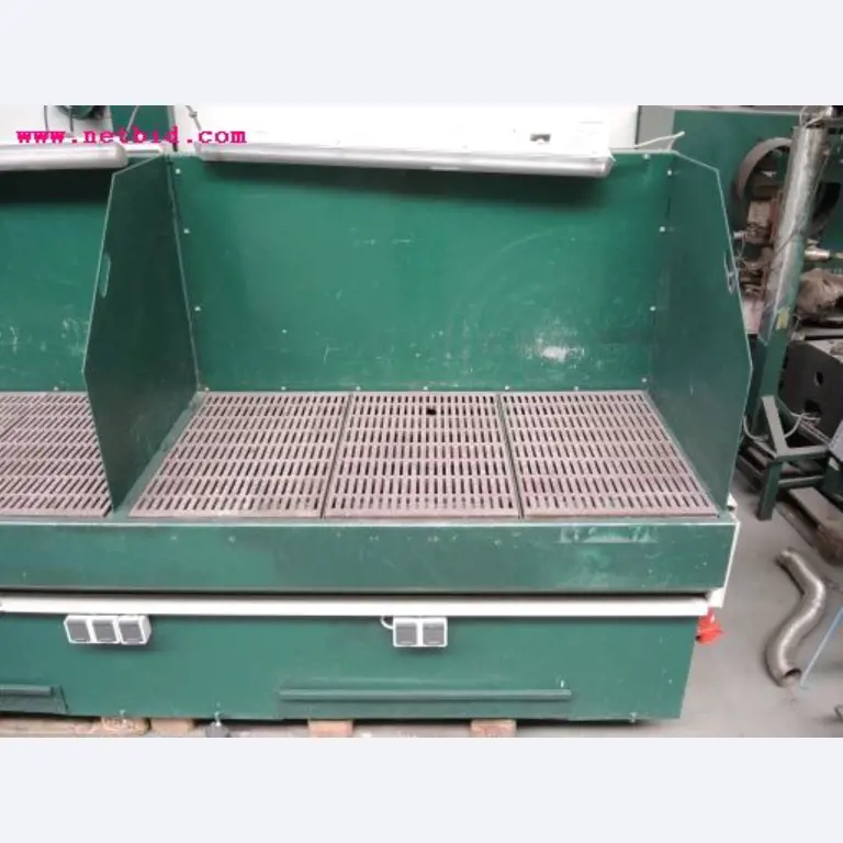 Chapas metálicas e máquinas para trabalhar metais<br><font size="2">Em colaboração com a Hilco Industrial Acquisitions bv</font>-4
