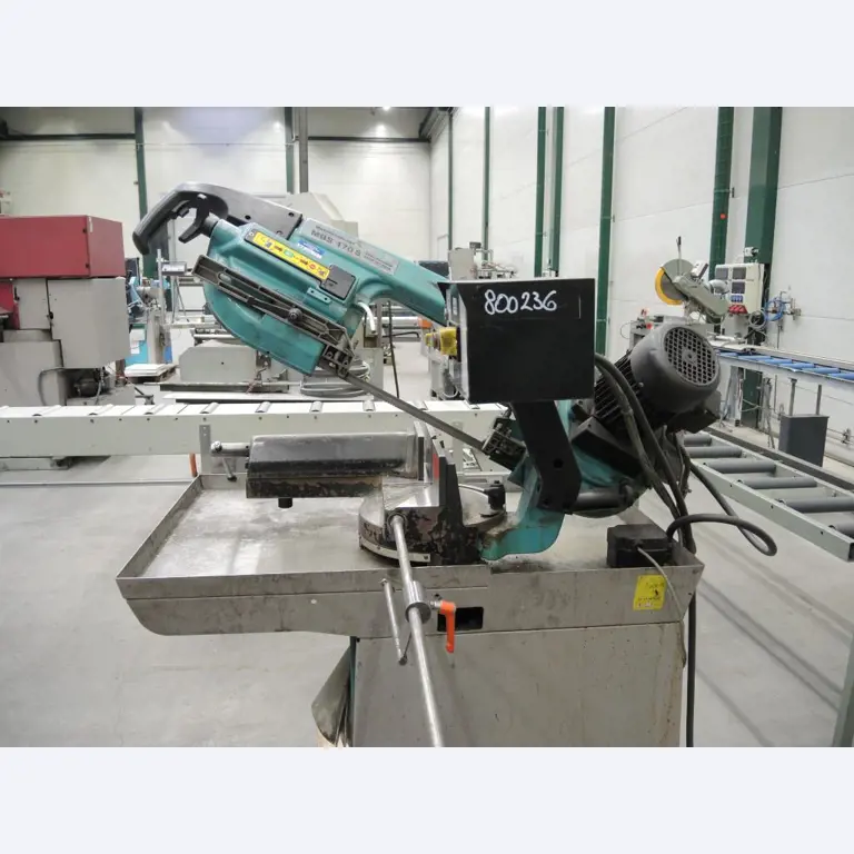 Chapas metálicas e máquinas para trabalhar metais<br><font size="2">Colaboração com Hilco Industrial Acquisitions bv</font><br><img src="/images/hil.png"><br>-4