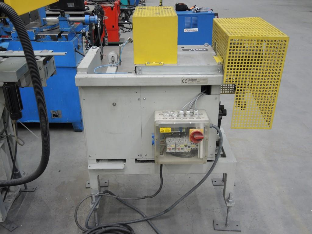 Blech- und Metallbearbeitungsmaschinen<br><font size="2">Zusammenarbeit mit Hilco Industrial Acquisitions bv</font><br><img src="/images/hil.png"><br>-7