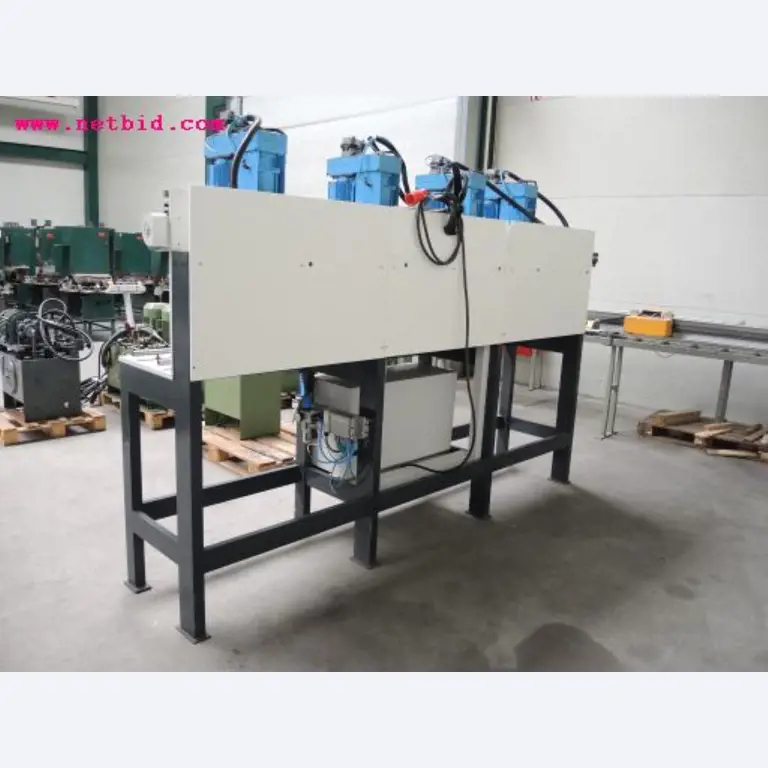 Chapas metálicas e máquinas para trabalhar metais<br><font size="2">Em colaboração com a Hilco Industrial Acquisitions bv</font>-4