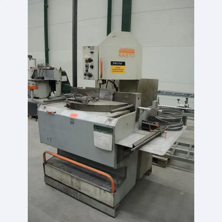 Chapas metálicas e máquinas para trabalhar metais<br><font size="2">Colaboração com Hilco Industrial Acquisitions bv</font><br><img src="/images/hil.png"><br>-1