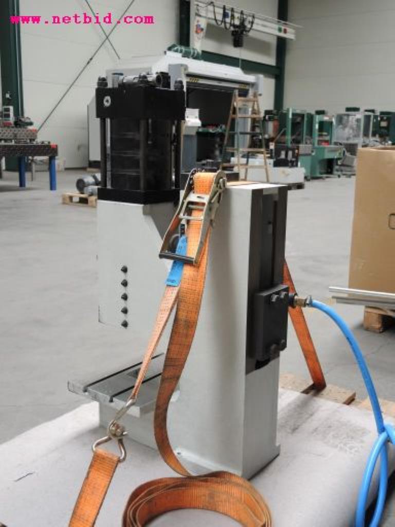 sheetmetal and metalworking machines <br><font size="2">In collaboration with Hilco Industrial Acquisitions bv<br></font>-4