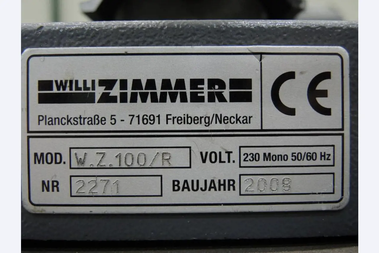 Chapas metálicas e máquinas para trabalhar metais<br><font size="2">Colaboração com Hilco Industrial Acquisitions bv</font><br><img src="/images/hil.png"><br>-6