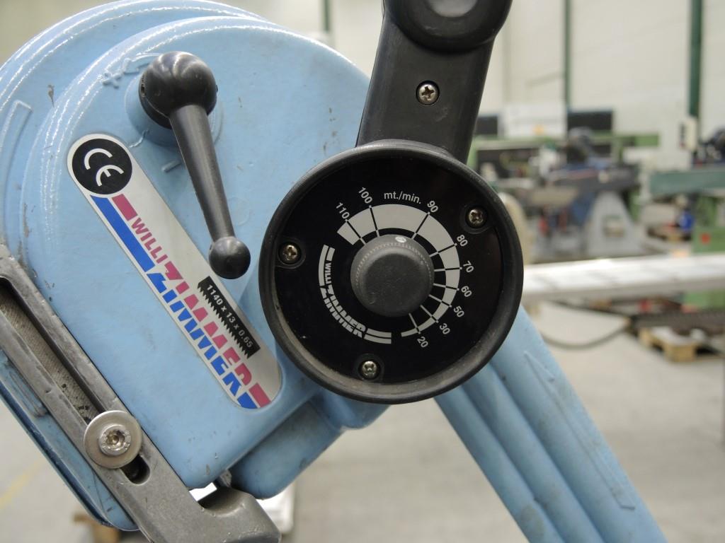 Chapas metálicas e máquinas para trabalhar metais<br><font size="2">Colaboração com Hilco Industrial Acquisitions bv</font><br><img src="/images/hil.png"><br>-7