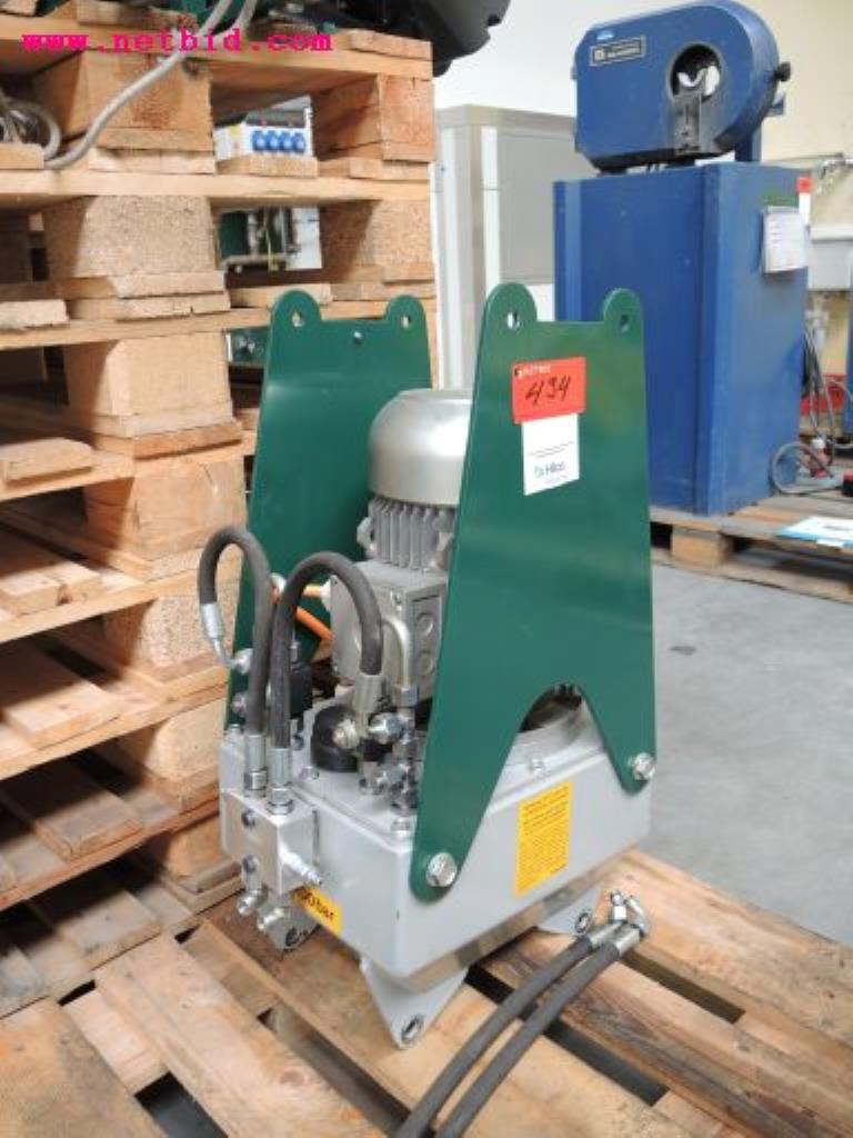 sheetmetal and metalworking machines <br><font size="2">In collaboration with Hilco Industrial Acquisitions bv<br></font>-4