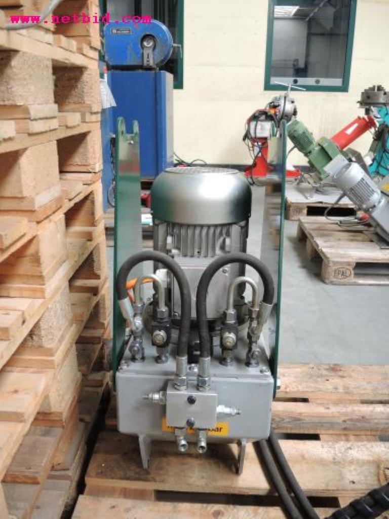 sheetmetal and metalworking machines <br><font size="2">In collaboration with Hilco Industrial Acquisitions bv<br></font>-5