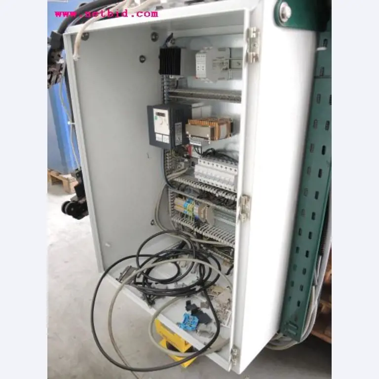 Chapas metálicas e máquinas para trabalhar metais<br><font size="2">Em colaboração com a Hilco Industrial Acquisitions bv</font>-4