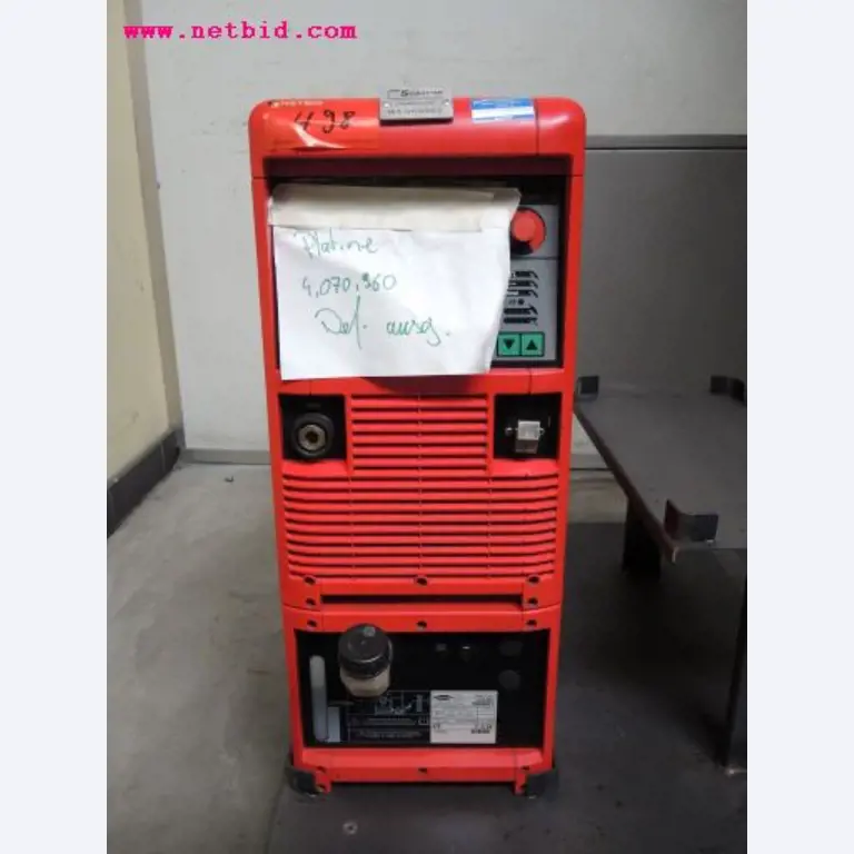 Chapas metálicas e máquinas para trabalhar metais<br><font size="2">Em colaboração com a Hilco Industrial Acquisitions bv</font>-4