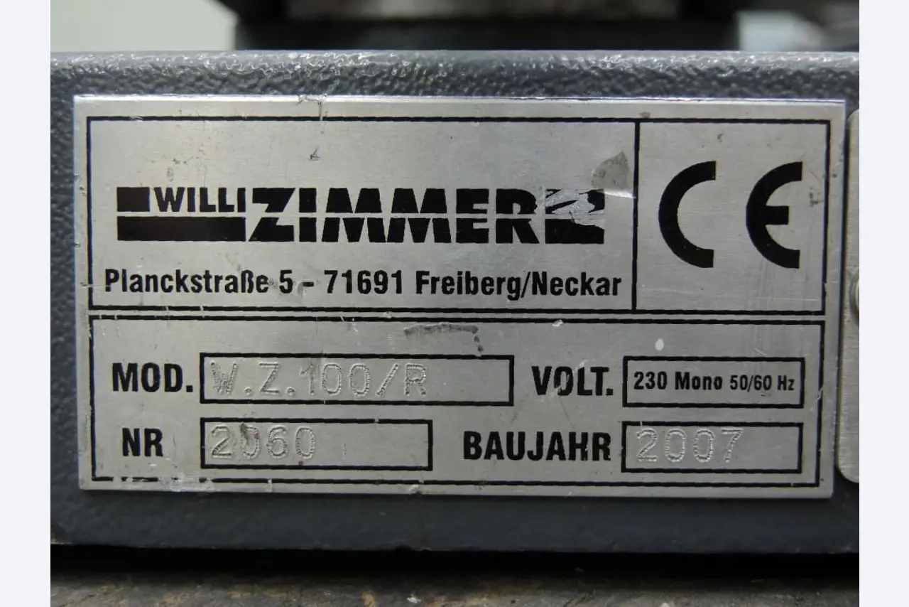 Chapas metálicas e máquinas para trabalhar metais<br><font size="2">Colaboração com Hilco Industrial Acquisitions bv</font><br><img src="/images/hil.png"><br>-5