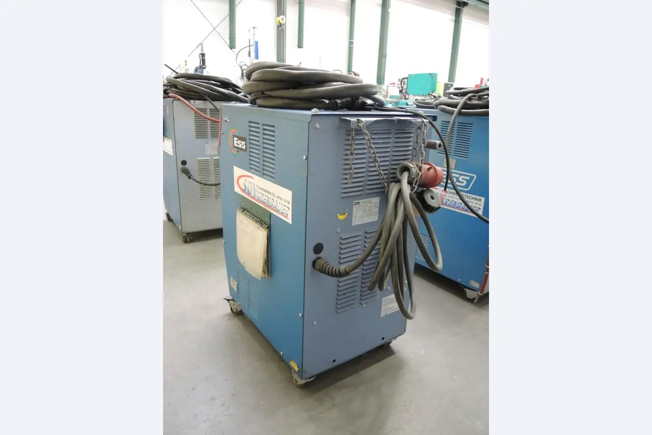 stroje na zpracování plechu a kovoobrábecí<br><font size="2">Ve spolupráci s firmo u Hilco Industrial Acquisitions bv</font><img src="/images/hilco-logo.png">
-4