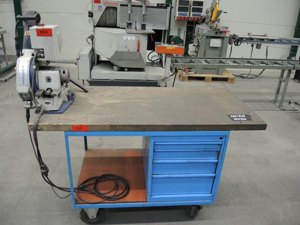 Blech- und Metallbearbeitungsmaschinen<br><font size="2">Zusammenarbeit mit Hilco Industrial Acquisitions bv</font><br><img src="/images/hil.png"><br>-7