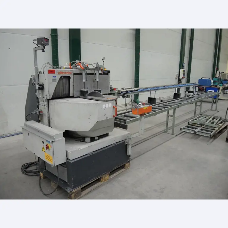 Chapas metálicas e máquinas para trabalhar metais<br><font size="2">Colaboração com Hilco Industrial Acquisitions bv</font><br><img src="/images/hil.png"><br>-1