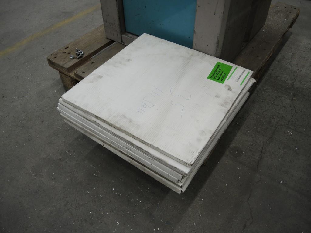 Chapas metálicas e máquinas para trabalhar metais<br><font size="2">Colaboração com Hilco Industrial Acquisitions bv</font><br><img src="/images/hil.png"><br>-8