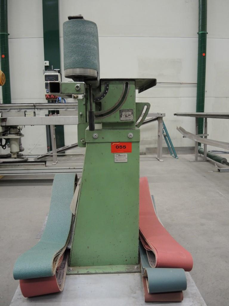 Chapas metálicas e máquinas para trabalhar metais<br><font size="2">Colaboração com Hilco Industrial Acquisitions bv</font><br><img src="/images/hil.png"><br>-7