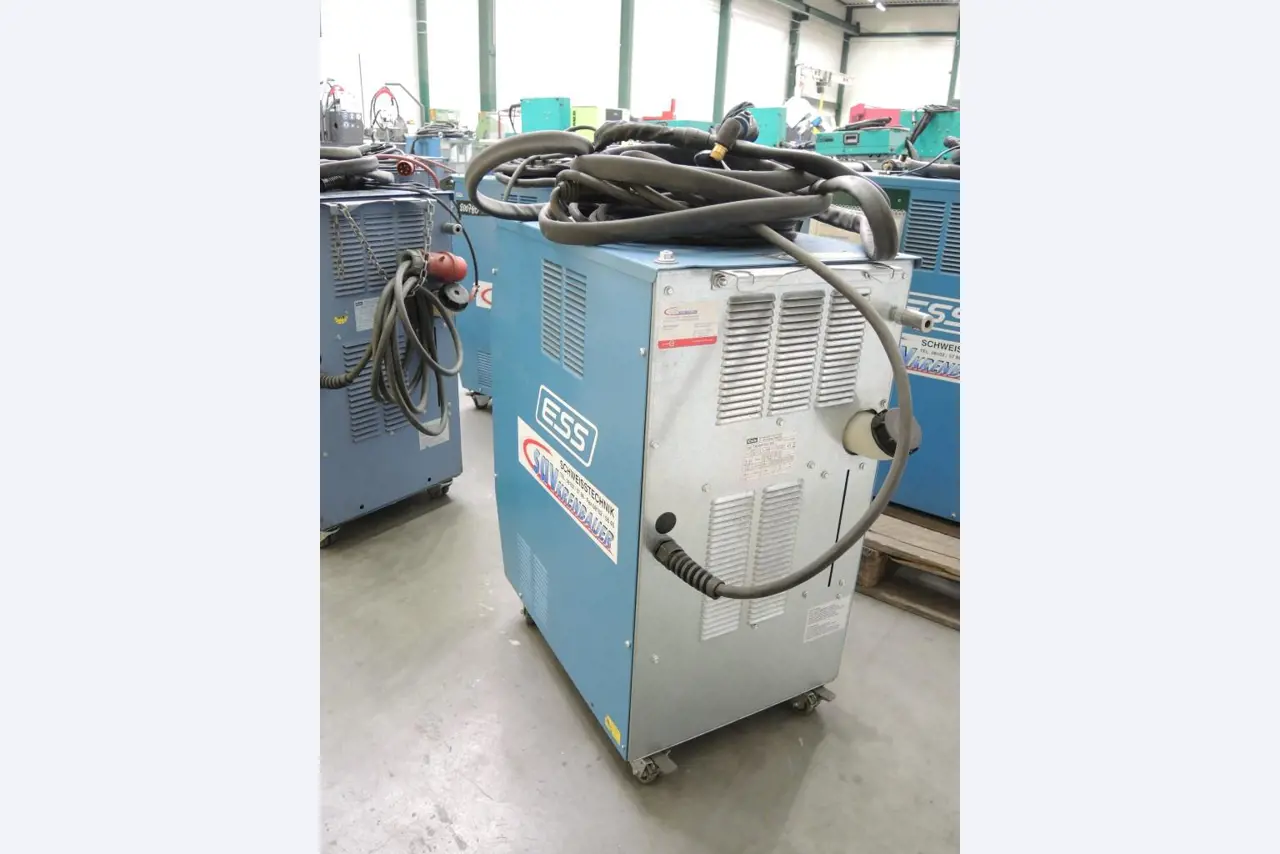 stroje na zpracování plechu a kovoobrábecí<br><font size="2">Ve spolupráci s firmo u Hilco Industrial Acquisitions bv</font><img src="/images/hilco-logo.png">
-4