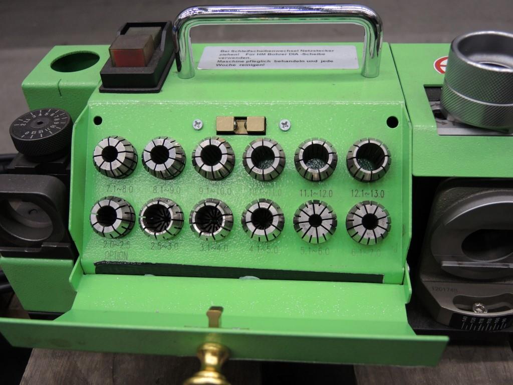 Chapas metálicas e máquinas para trabalhar metais<br><font size="2">Colaboração com Hilco Industrial Acquisitions bv</font><br><img src="/images/hil.png"><br>-4