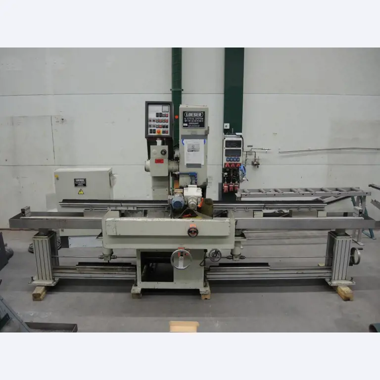 Chapas metálicas e máquinas para trabalhar metais<br><font size="2">Colaboração com Hilco Industrial Acquisitions bv</font><br><img src="/images/hil.png"><br>-1