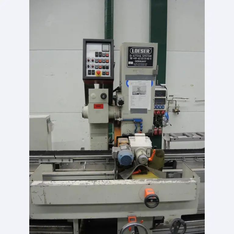 Chapas metálicas e máquinas para trabalhar metais<br><font size="2">Colaboração com Hilco Industrial Acquisitions bv</font><br><img src="/images/hil.png"><br>-6