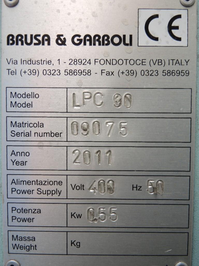 Chapas metálicas e máquinas para trabalhar metais<br><font size="2">Colaboração com Hilco Industrial Acquisitions bv</font><br><img src="/images/hil.png"><br>-4