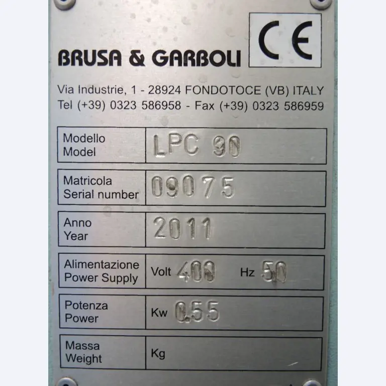 Chapas metálicas e máquinas para trabalhar metais<br><font size="2">Colaboração com Hilco Industrial Acquisitions bv</font><br><img src="/images/hil.png"><br>-4