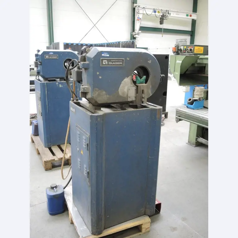 Chapas metálicas e máquinas para trabalhar metais<br><font size="2">Colaboração com Hilco Industrial Acquisitions bv</font><br><img src="/images/hil.png"><br>-3