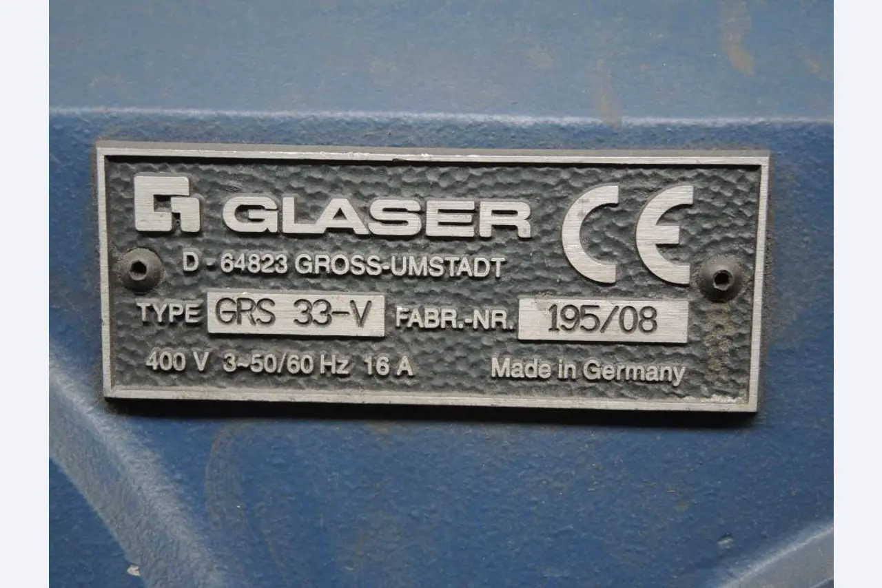 Chapas metálicas e máquinas para trabalhar metais<br><font size="2">Colaboração com Hilco Industrial Acquisitions bv</font><br><img src="/images/hil.png"><br>-7