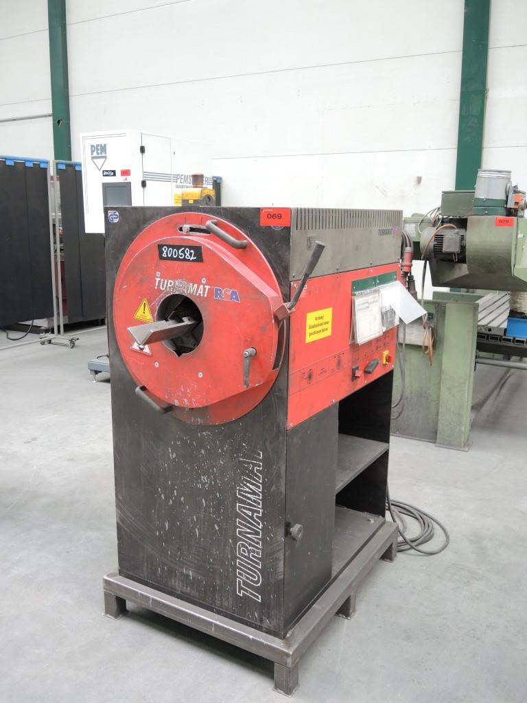 Chapas metálicas e máquinas para trabalhar metais<br><font size="2">Colaboração com Hilco Industrial Acquisitions bv</font><br><img src="/images/hil.png"><br>-1