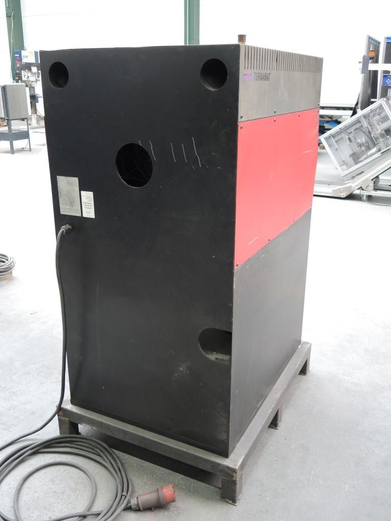 Chapas metálicas e máquinas para trabalhar metais<br><font size="2">Colaboração com Hilco Industrial Acquisitions bv</font><br><img src="/images/hil.png"><br>-3