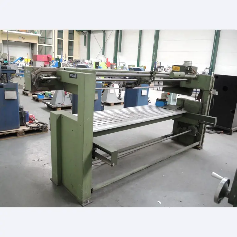 Chapas metálicas e máquinas para trabalhar metais<br><font size="2">Colaboração com Hilco Industrial Acquisitions bv</font><br><img src="/images/hil.png"><br>-3