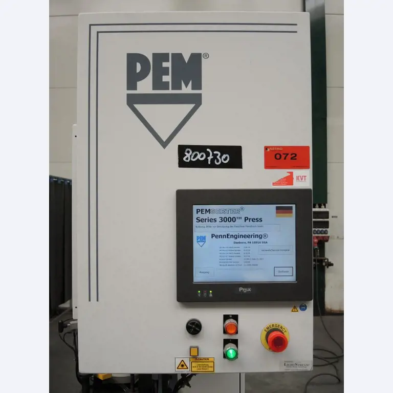 Chapas metálicas e máquinas para trabalhar metais<br><font size="2">Colaboração com Hilco Industrial Acquisitions bv</font><br><img src="/images/hil.png"><br>-11