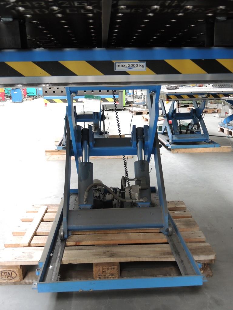 Chapas metálicas e máquinas para trabalhar metais<br><font size="2">Colaboração com Hilco Industrial Acquisitions bv</font><br><img src="/images/hil.png"><br>-3