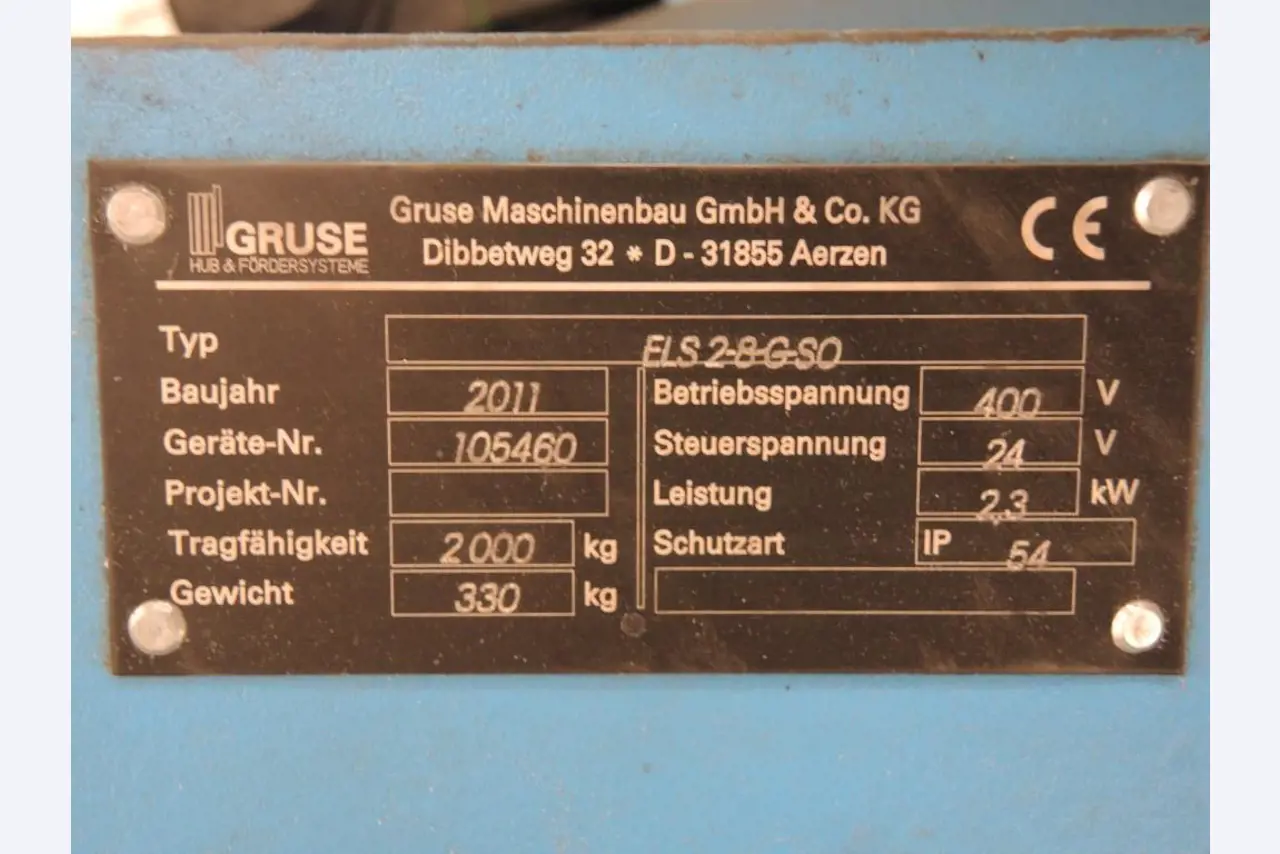 Chapas metálicas e máquinas para trabalhar metais<br><font size="2">Colaboração com Hilco Industrial Acquisitions bv</font><br><img src="/images/hil.png"><br>-6