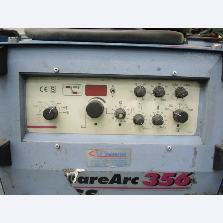 Machines pour le travail de la tôle et des métaux<br><font size="2">Collaboration avec Hilco Industrial Acquisitions bv</font><br><img src="/images/hil.png"><br>-3