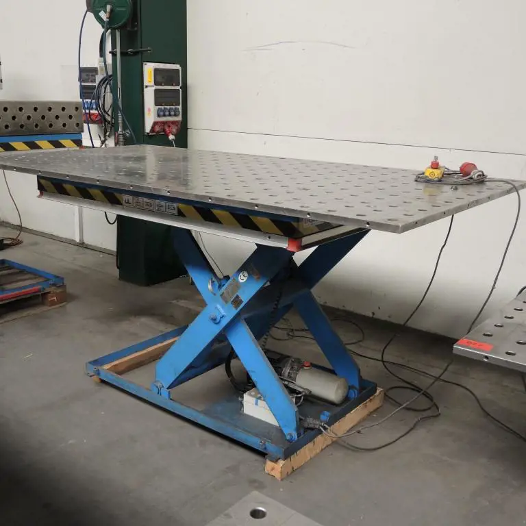 welding table with hole grid pattern, #80