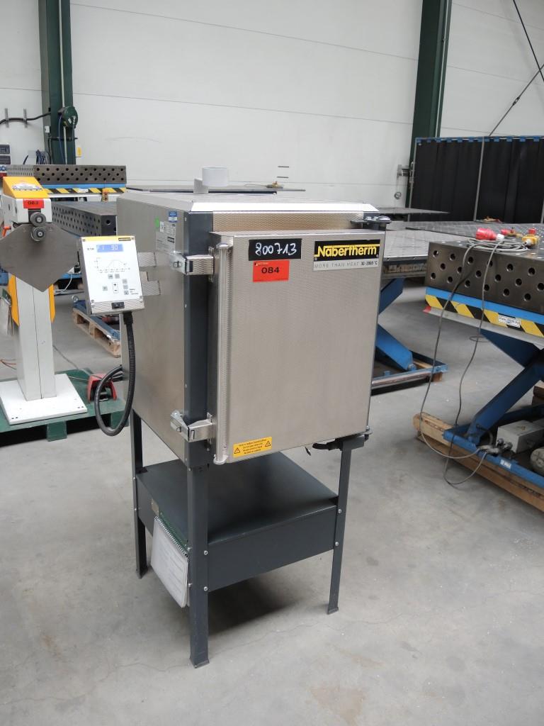 Chapas metálicas e máquinas para trabalhar metais<br><font size="2">Colaboração com Hilco Industrial Acquisitions bv</font><br><img src="/images/hil.png"><br>-1