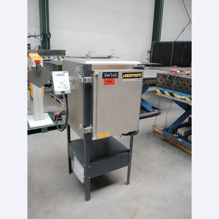 Chapas metálicas e máquinas para trabalhar metais<br><font size="2">Colaboração com Hilco Industrial Acquisitions bv</font><br><img src="/images/hil.png"><br>-1