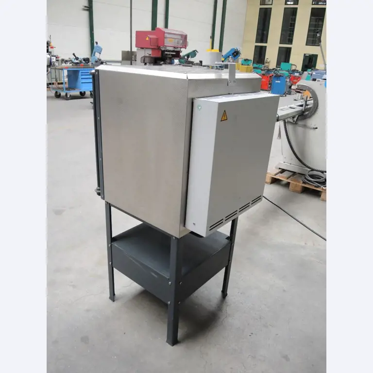 Chapas metálicas e máquinas para trabalhar metais<br><font size="2">Colaboração com Hilco Industrial Acquisitions bv</font><br><img src="/images/hil.png"><br>-3