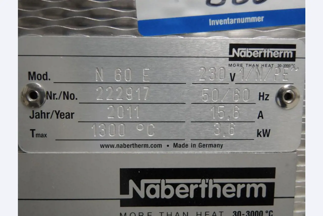 Chapas metálicas e máquinas para trabalhar metais<br><font size="2">Colaboração com Hilco Industrial Acquisitions bv</font><br><img src="/images/hil.png"><br>-8