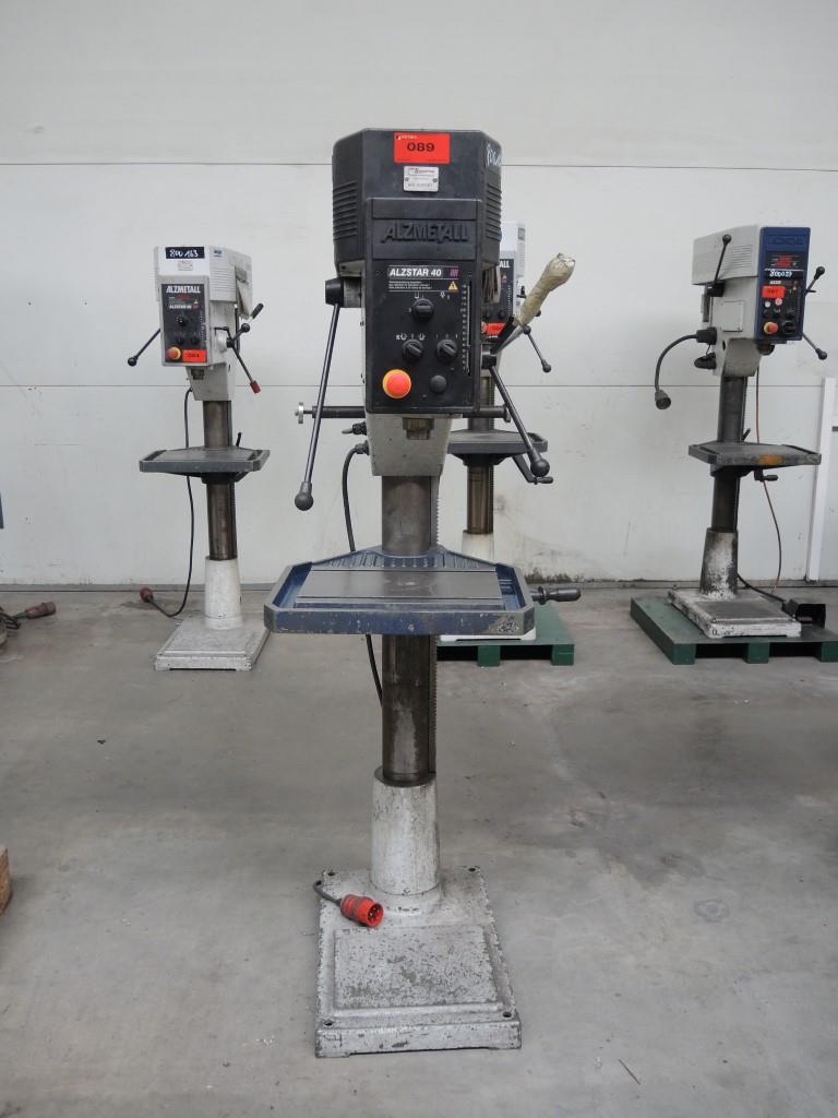 Chapas metálicas e máquinas para trabalhar metais<br><font size="2">Colaboração com Hilco Industrial Acquisitions bv</font><br><img src="/images/hil.png"><br>-2