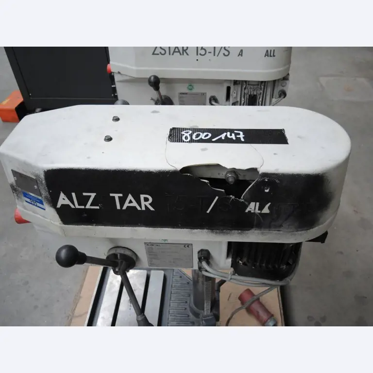 Chapas metálicas e máquinas para trabalhar metais<br><font size="2">Colaboração com Hilco Industrial Acquisitions bv</font><br><img src="/images/hil.png"><br>-5