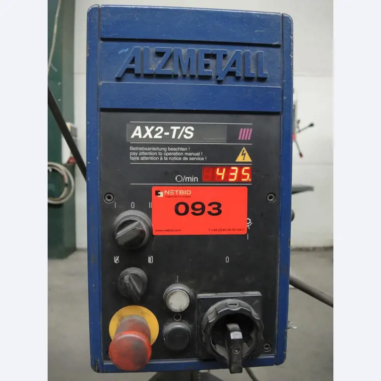 Chapas metálicas e máquinas para trabalhar metais<br><font size="2">Colaboração com Hilco Industrial Acquisitions bv</font><br><img src="/images/hil.png"><br>-1