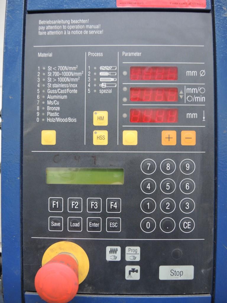 Chapas metálicas e máquinas para trabalhar metais<br><font size="2">Colaboração com Hilco Industrial Acquisitions bv</font><br><img src="/images/hil.png"><br>-10