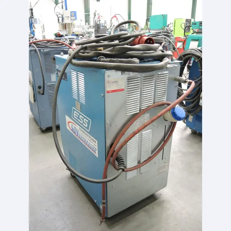 Chapas metálicas e máquinas para trabalhar metais<br><font size="2">Colaboração com Hilco Industrial Acquisitions bv</font><br><img src="/images/hil.png"><br>-4