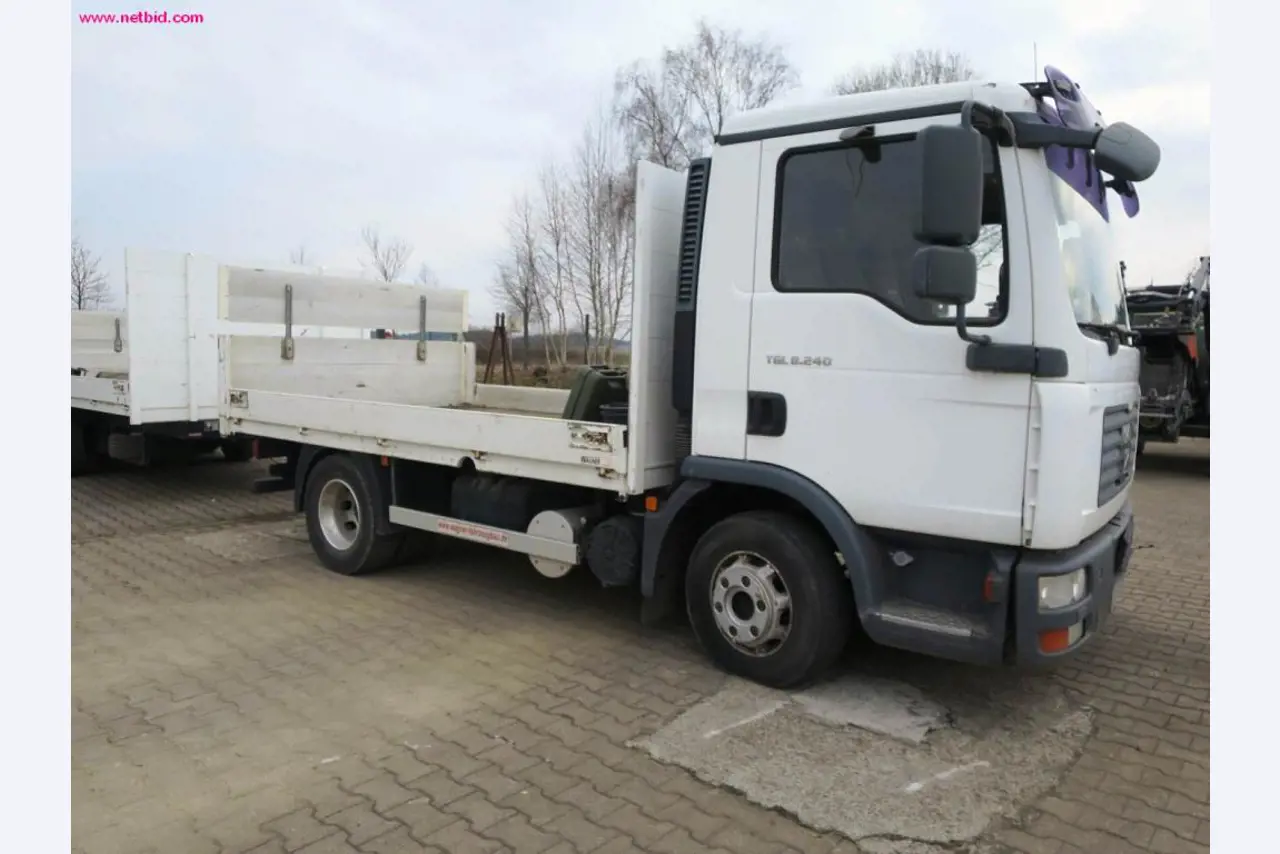 Utility vehicles, agricultural vehicles, construction machinery -2