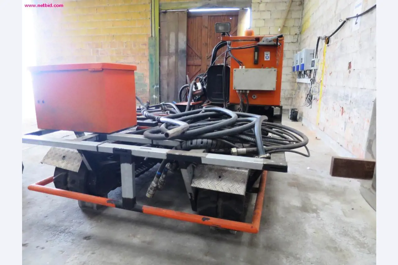 Utility vehicles, agricultural vehicles, construction machinery -2