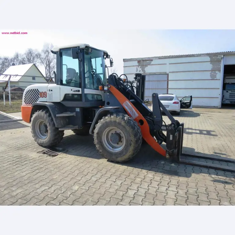 Utility vehicles, agricultural vehicles, construction machinery -2