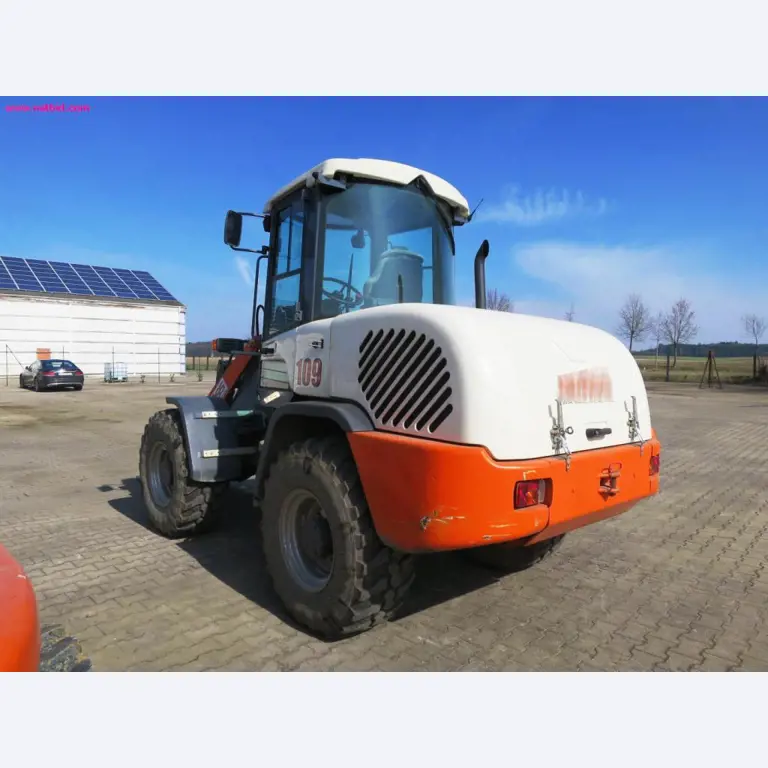 Utility vehicles, agricultural vehicles, construction machinery -4