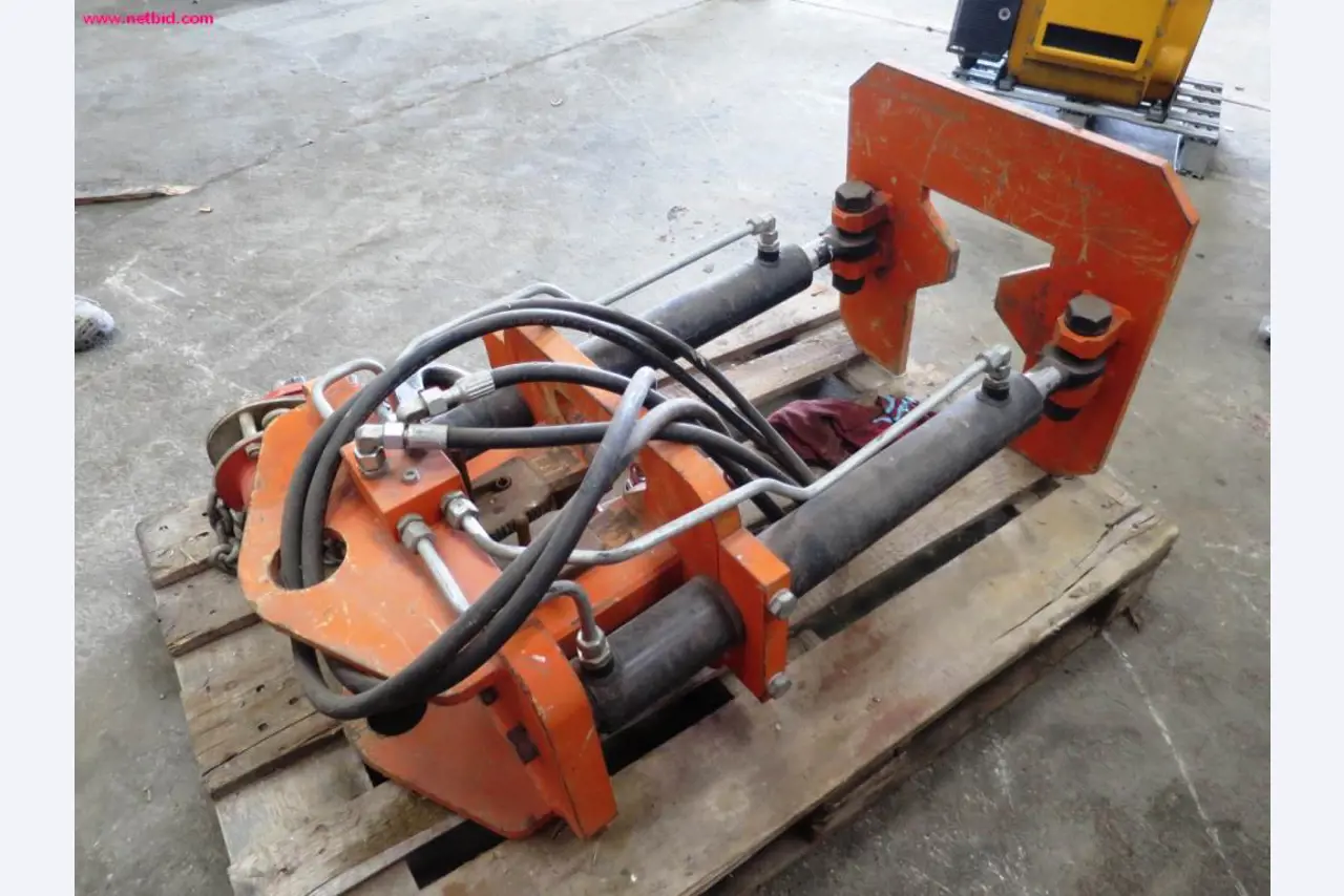 Utility vehicles, agricultural vehicles, construction machinery -2