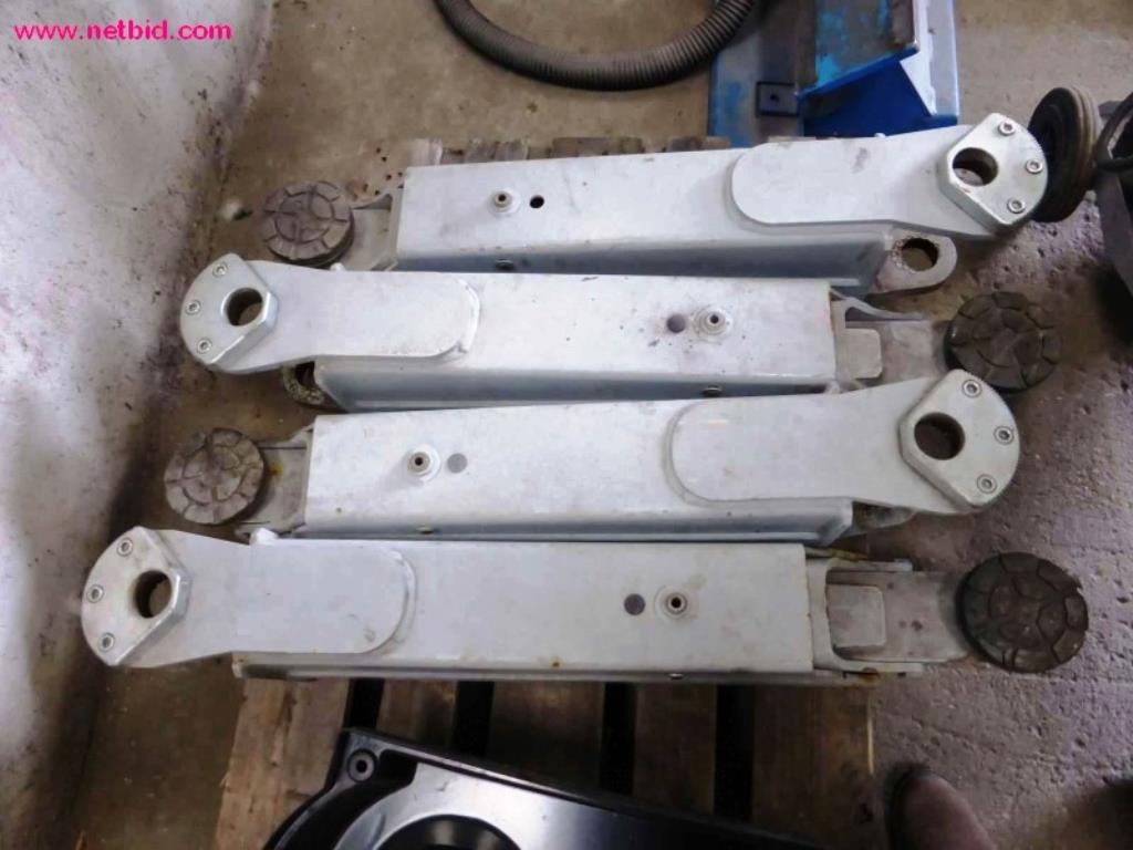 Utility vehicles, agricultural vehicles, construction machinery -4